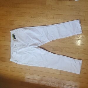 NWT a.n.a white skinny jeans